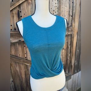 Athleta Breezy Twist Tank Top Shirt XS Women’s Sleeveless Turquoise
